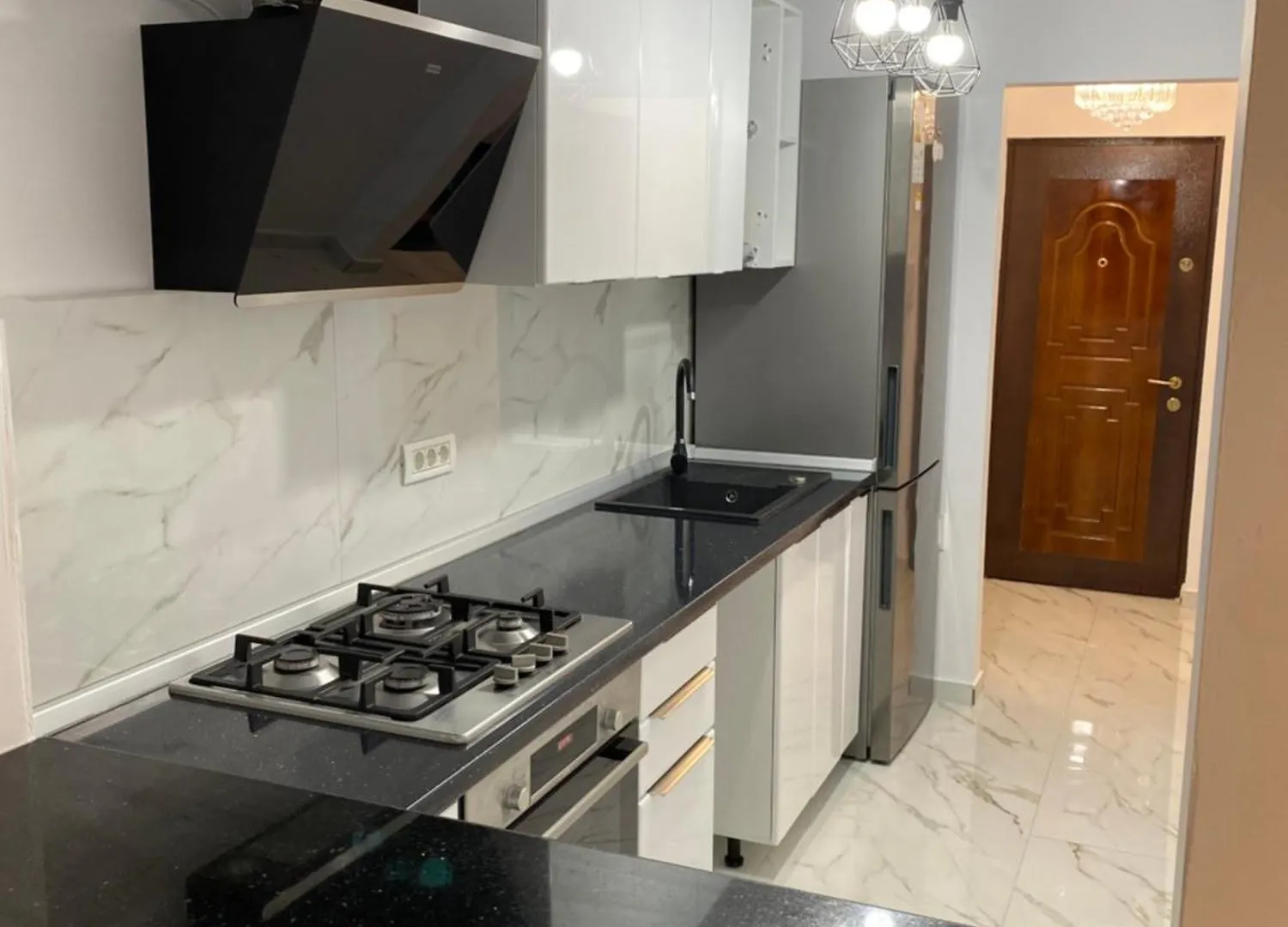 Luxury Apartament In Victoriei Bulevard Βουκουρέστι Ρουμανία