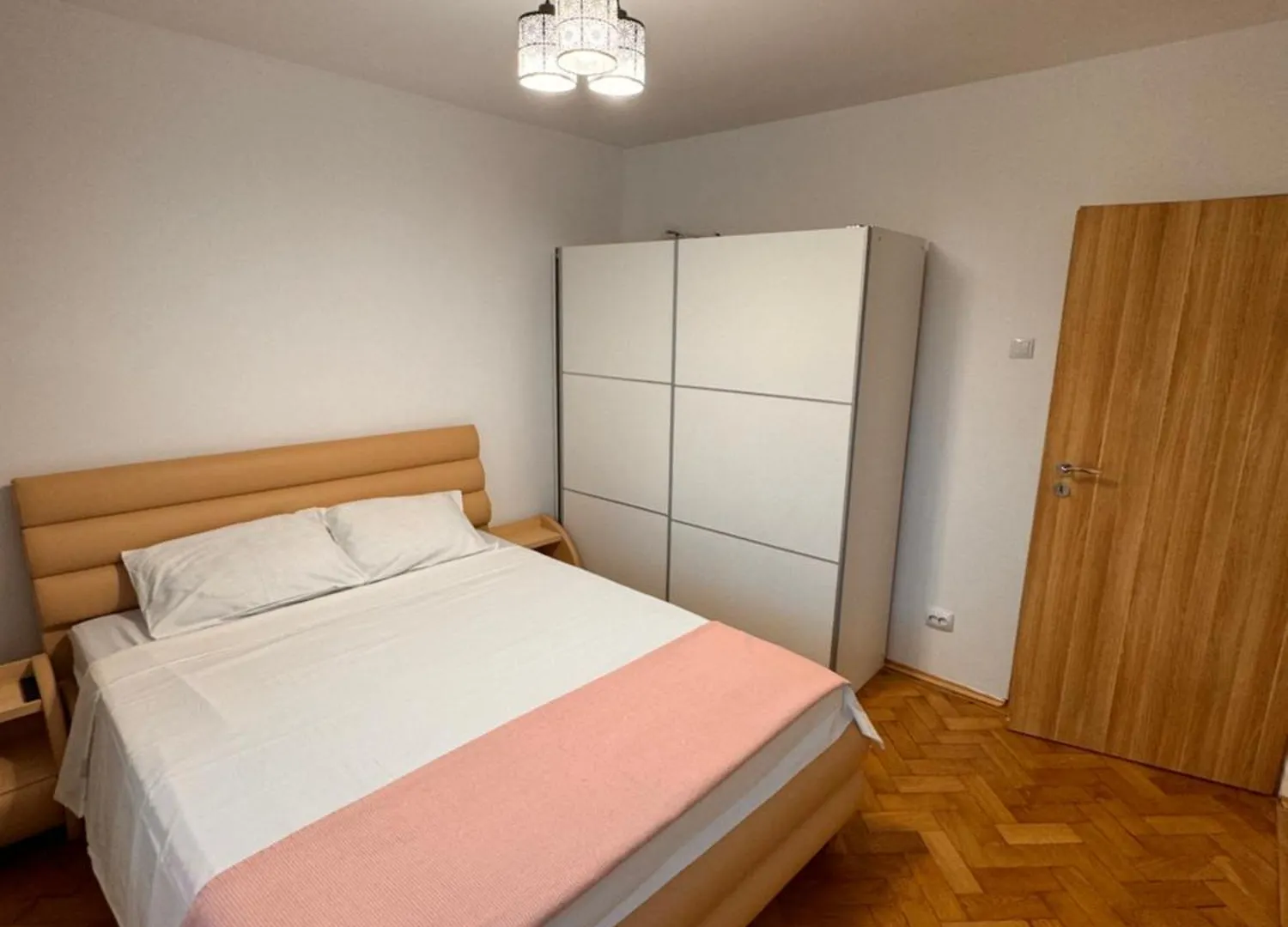 Luxury Apartament In Victoriei Bulevard Bucharest 0*,  Romania