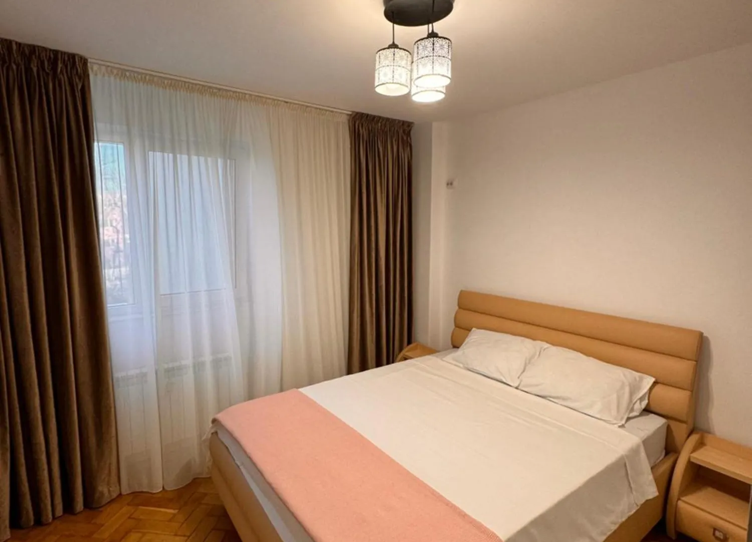 Luxury Apartament In Victoriei Bulevard Βουκουρέστι